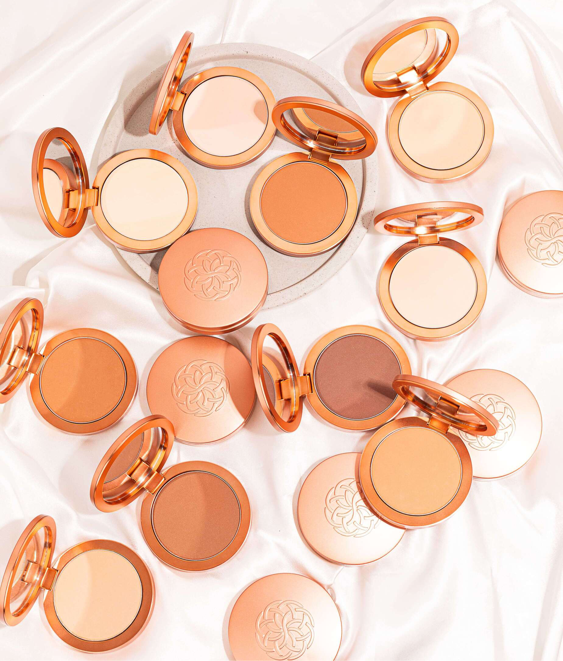 Super Serum Silk Pressed Powder Foundation