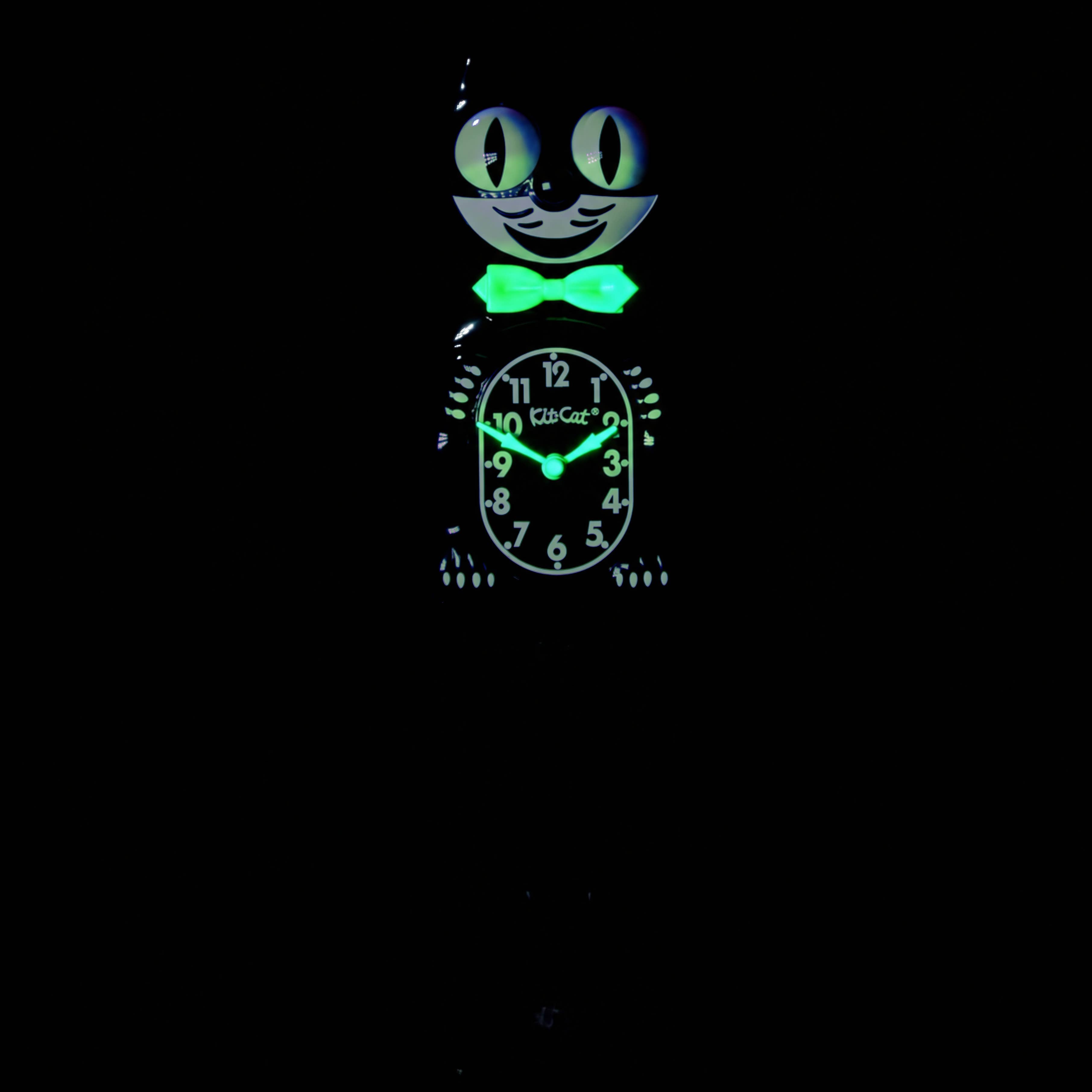 Classic Black Glow Kit-Cat Klock