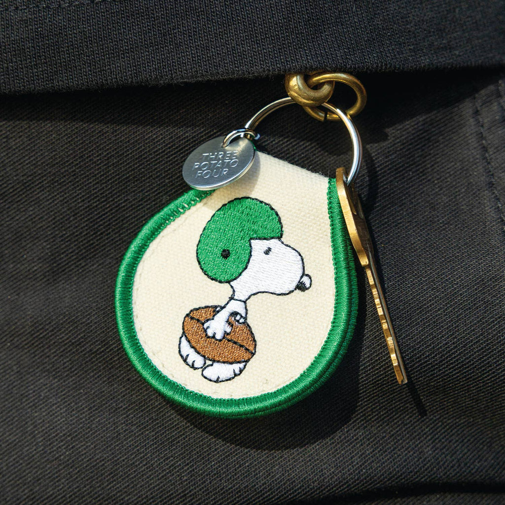 3P4 x Peanuts® - Snoopy Football Patch Keychain (Ivory)