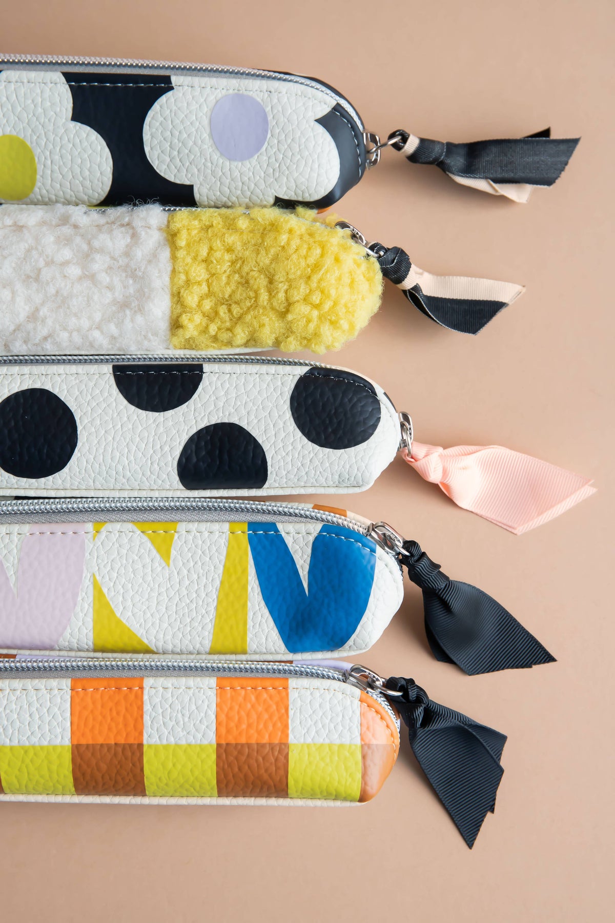 Mono Scattered Dot Pencil Case