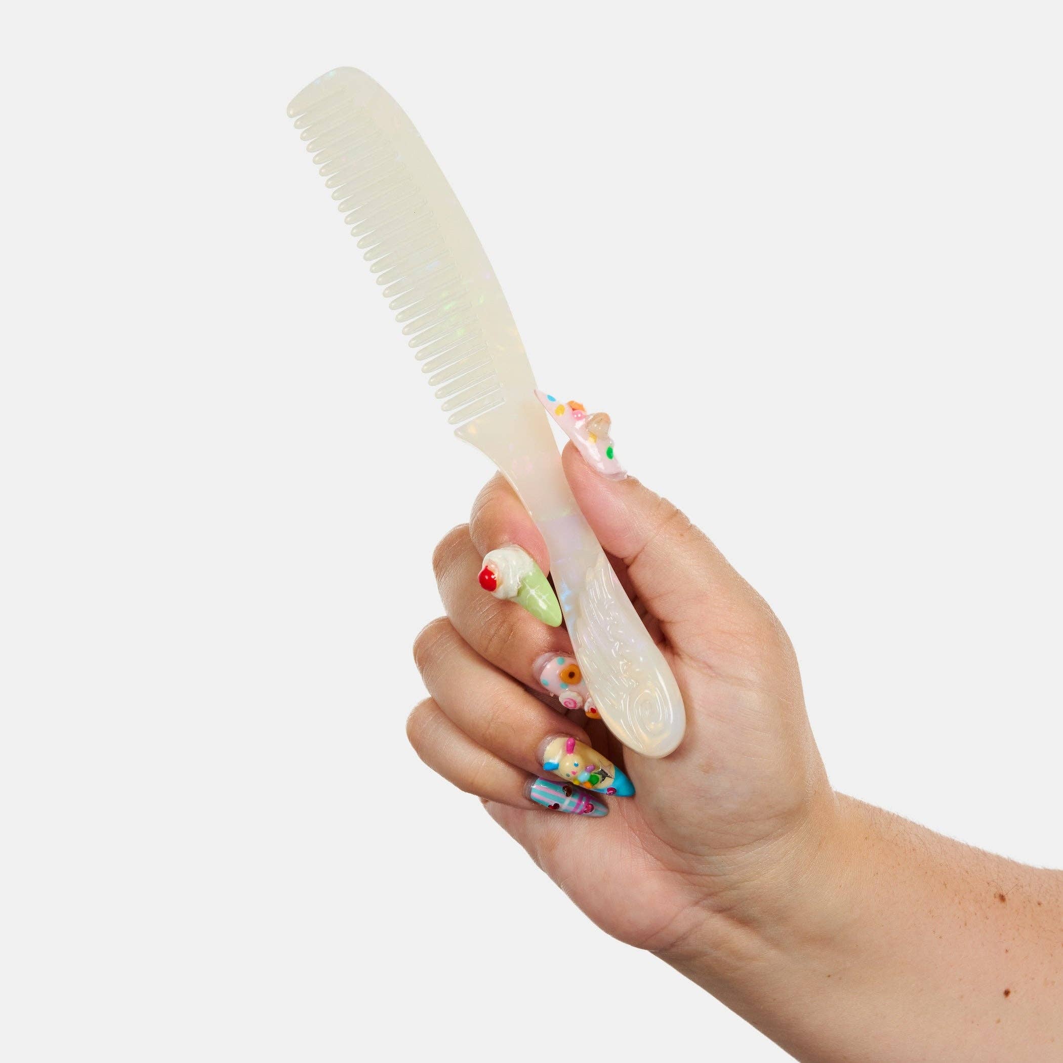 Claw & Comb Gift Set in Angel