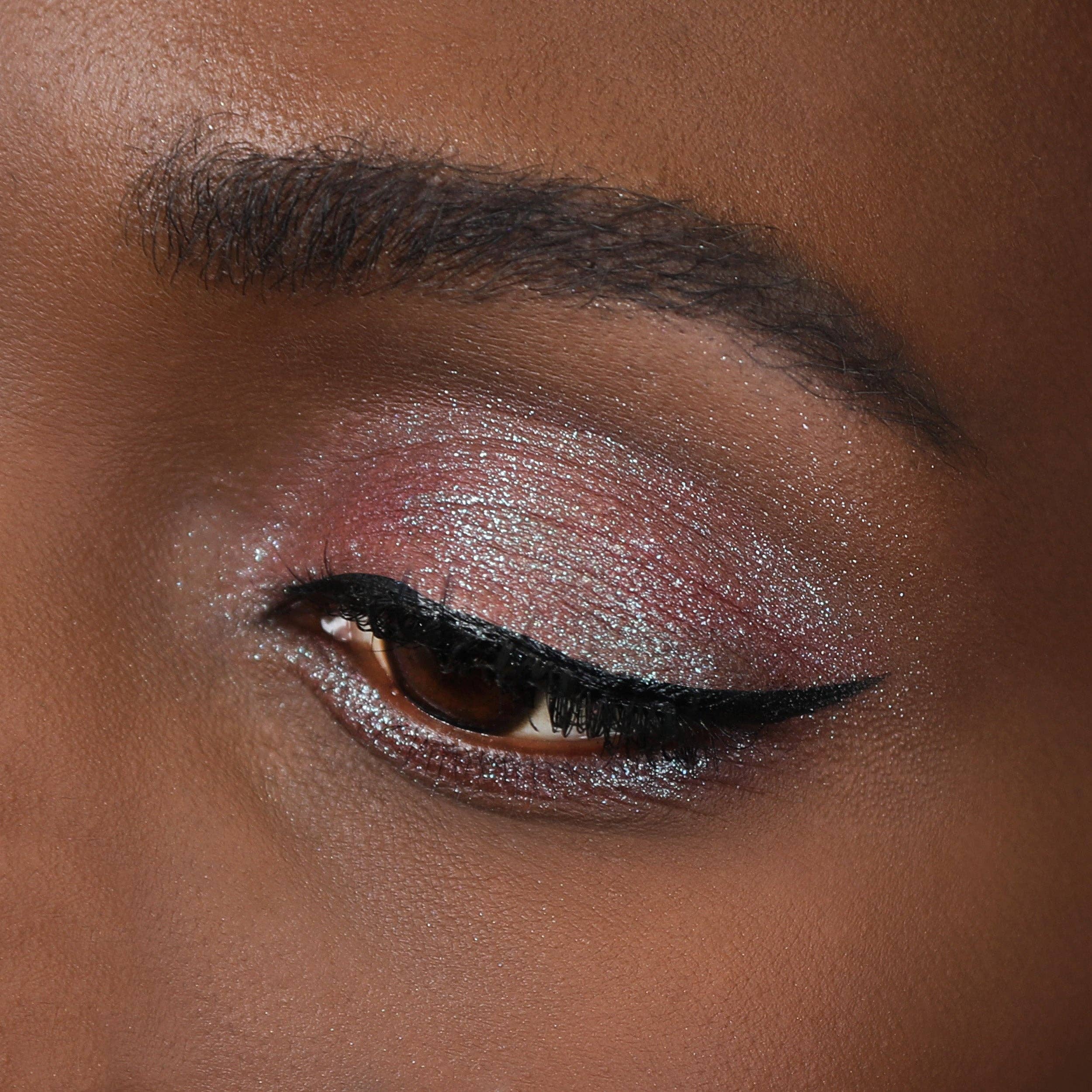 Chroma Light Shadow (004, Summer Dream)