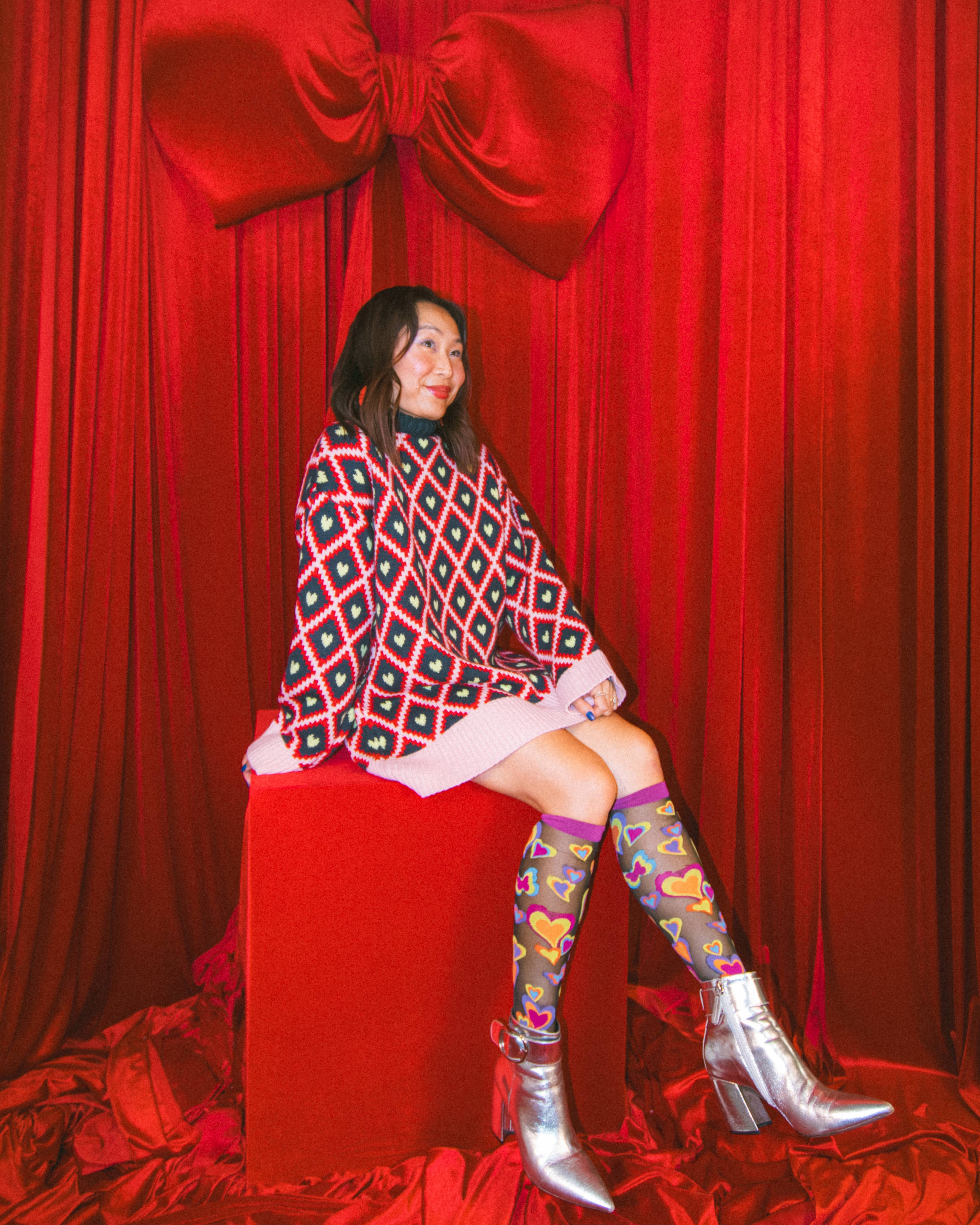 Y2K Hearts Black Sheer Knee High Sock