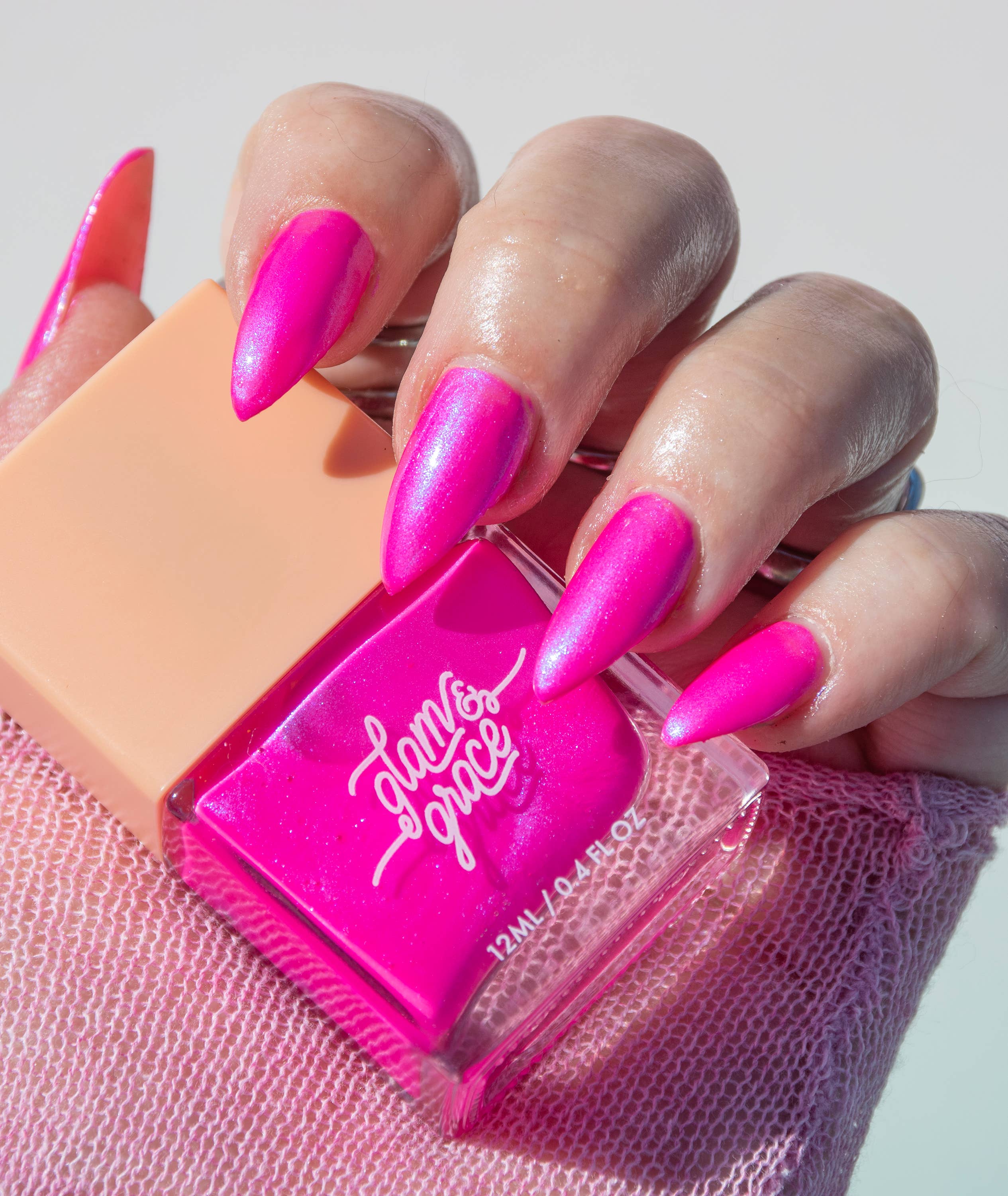 Non-Toxic Nail Polish - Minding My Biz