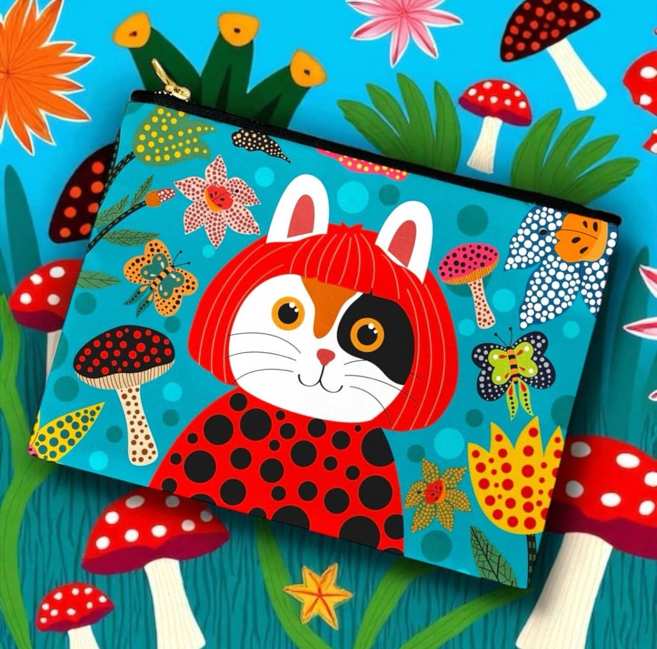 Museum Collection - Yayoi Kusameow Cat Amenity Bag 