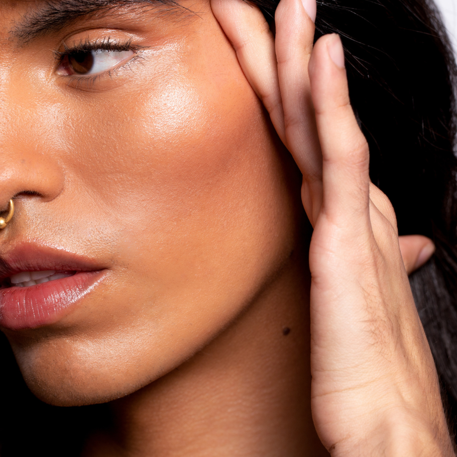 HYDRA HIGHLIGHTER STICK // FACE + BODY