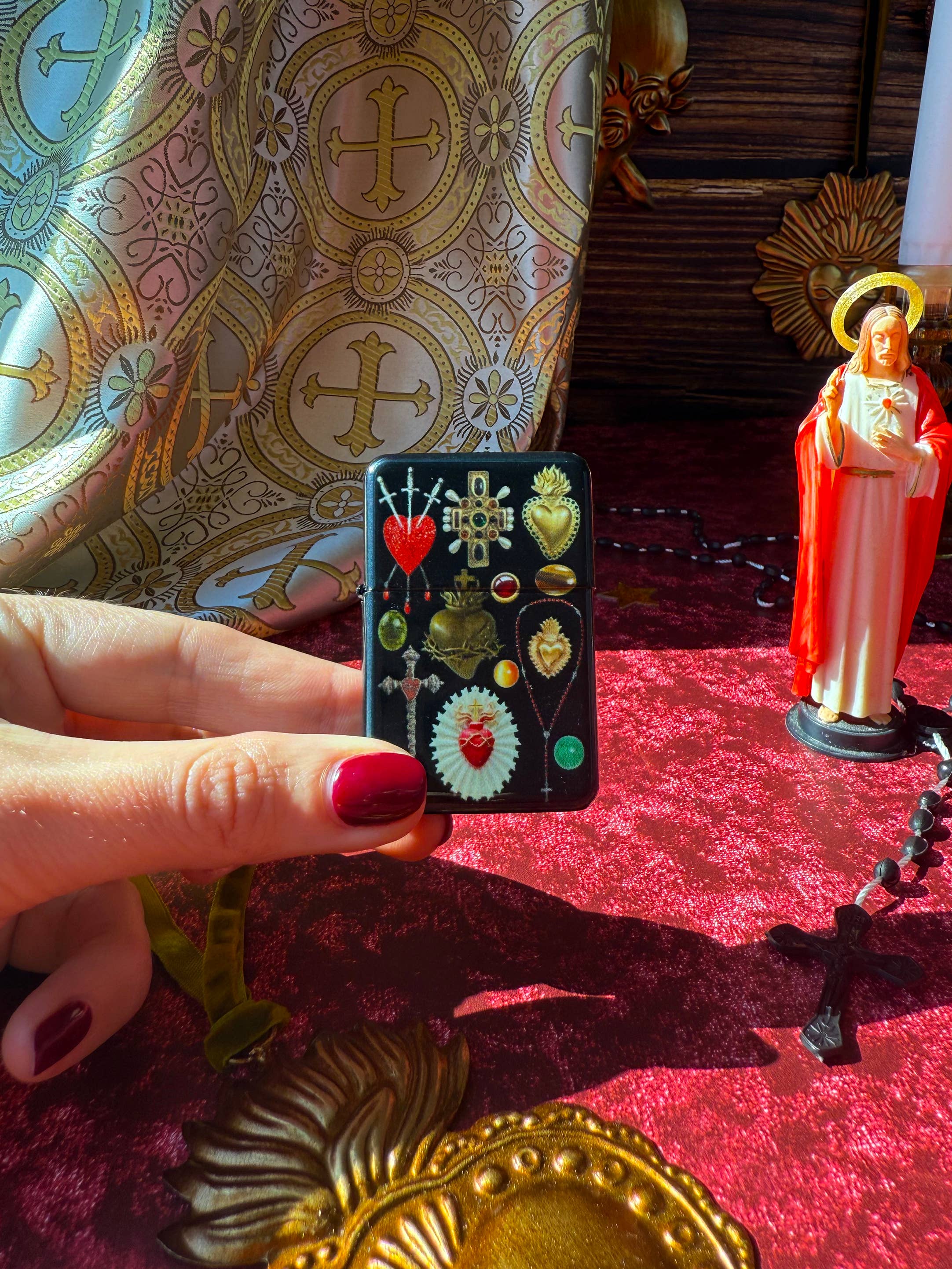 Sacred Heart Lighter