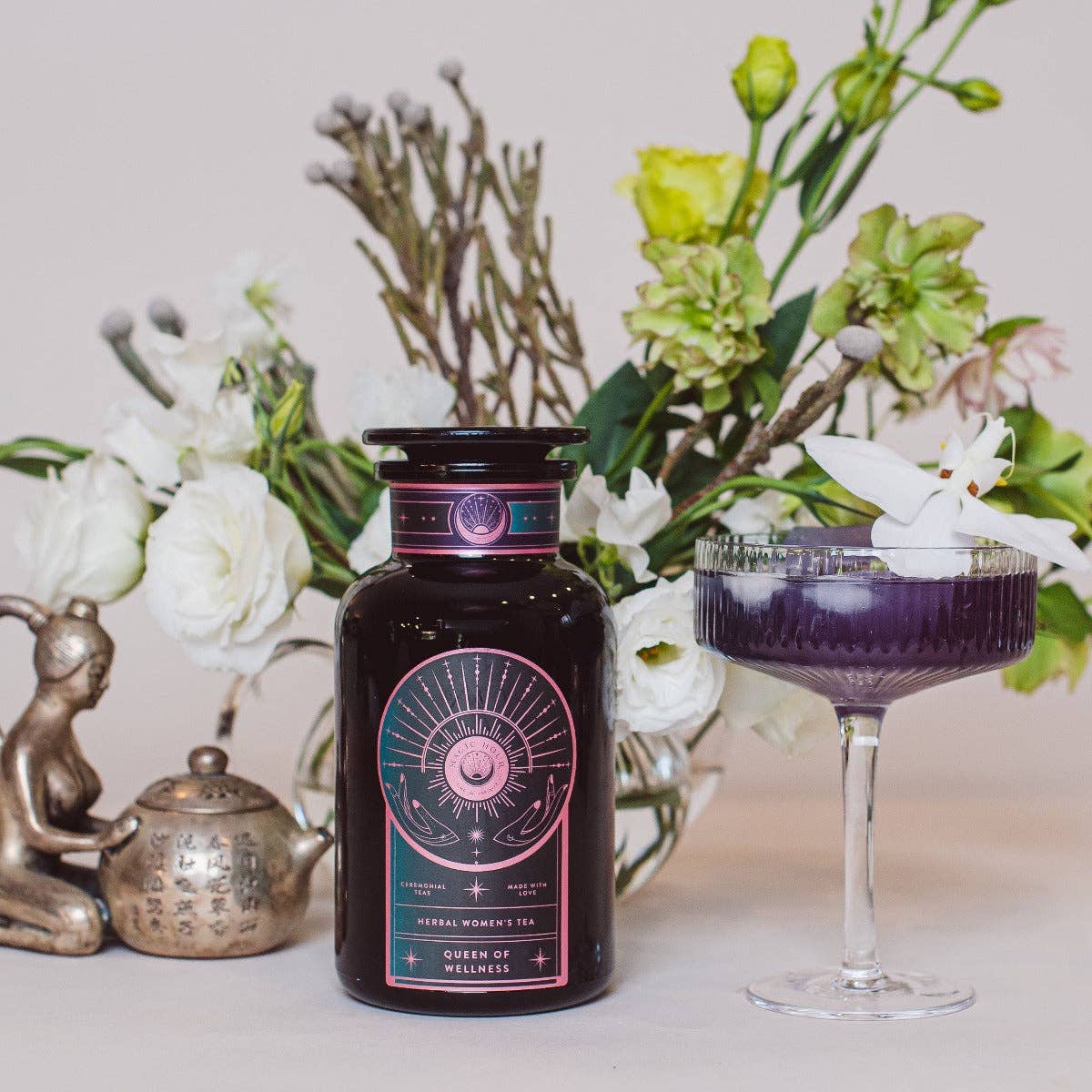 Queen of Wellness: Women's Hormone Balancing Tea