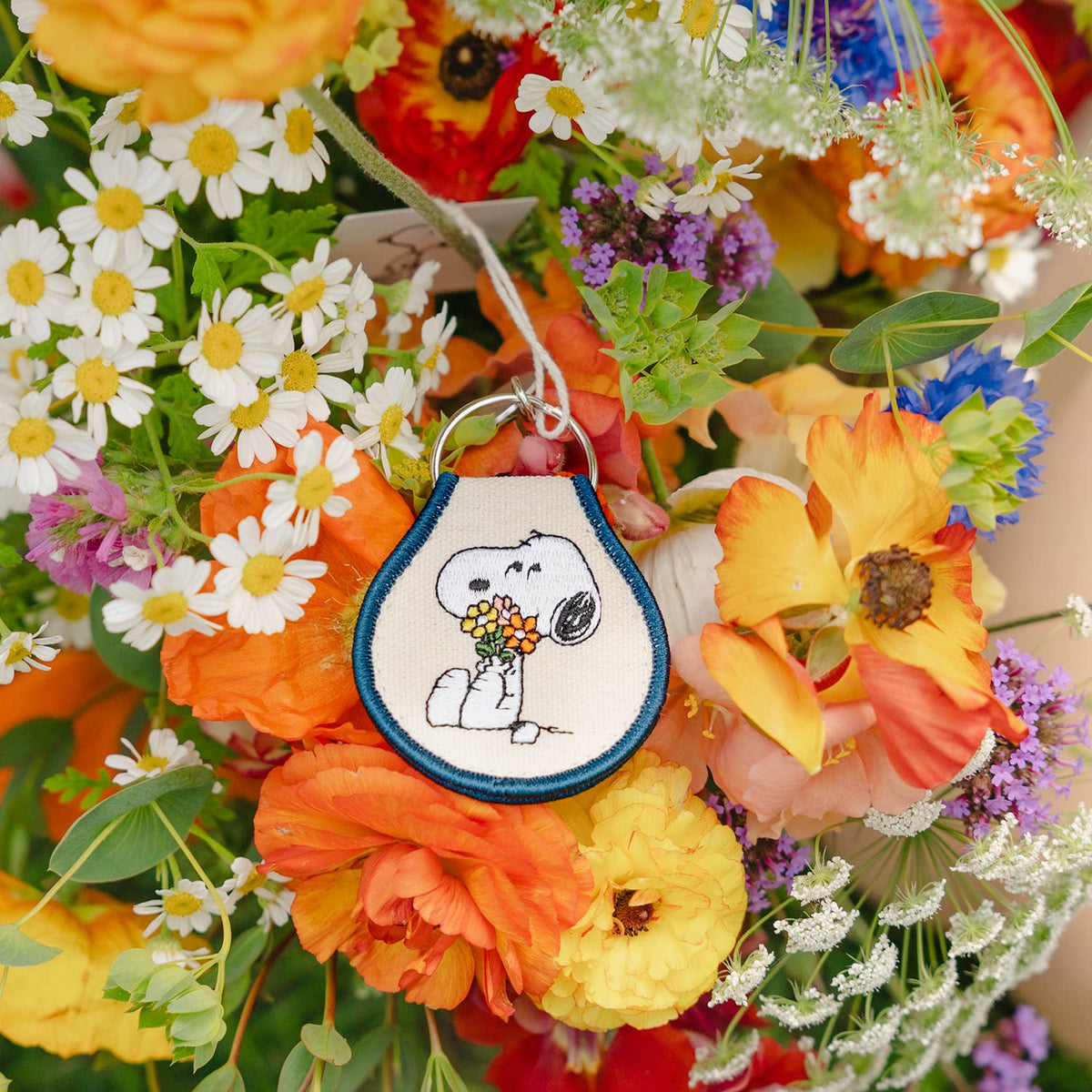 3P4 x Peanuts® - Snoopy Flower Bouquet Patch Keychain